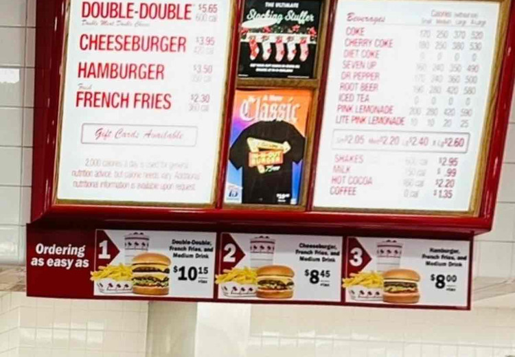 イン・アンド・アウト・バーガーのおすすめメニュー・口コミ・営業情報