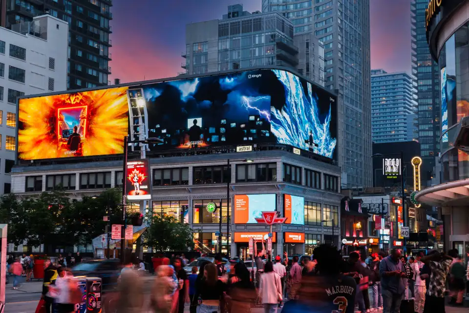 4_Yonge Street