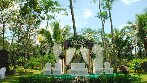 The Pikas Artventure Resort (Wisata Arung Jeram Sungai Serayu)