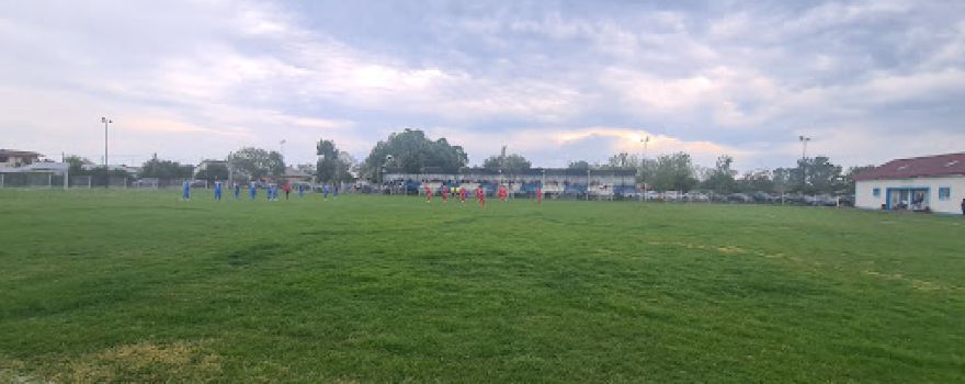 Stadionul C.S Avantul Floresti