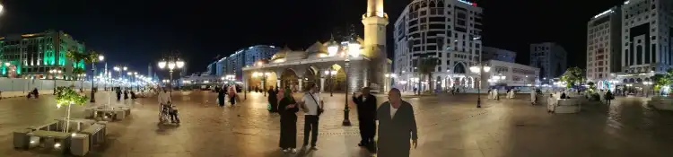 Hotels near Mosque of Al-Ghamama
