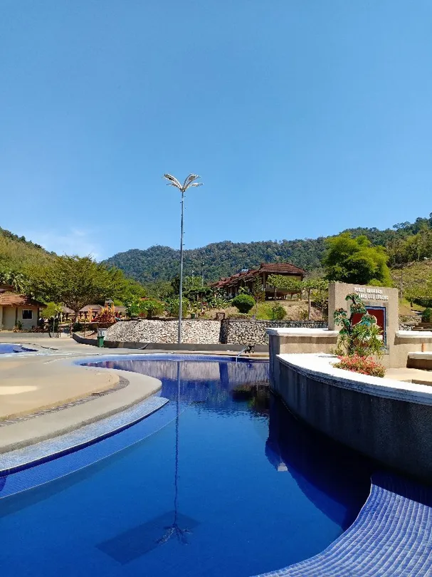 3\_Pusat Rekreasi Air Panas Ulu Legong