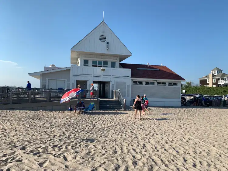 Hotels near Salty Brine State Beach