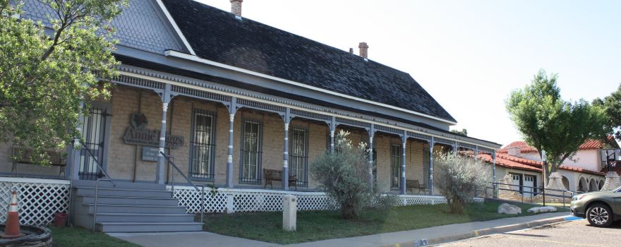 Annie Riggs Memorial Museum