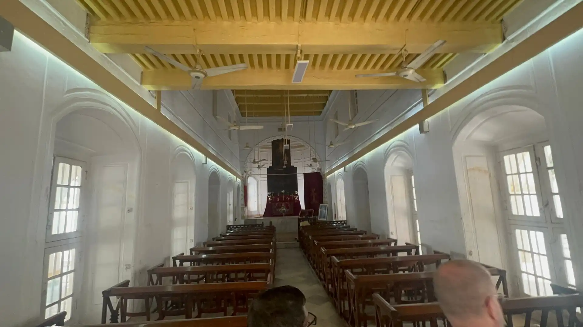 Armenian Church of the Holy Resurrection周辺のホテル