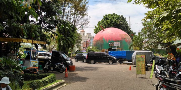 Taman Topi Bogor