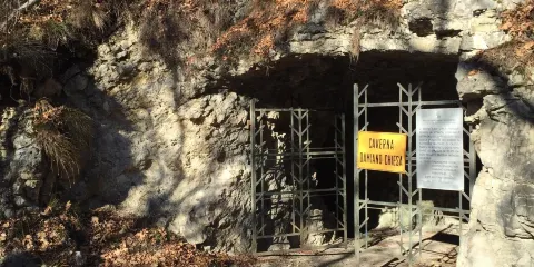 Caverna Damiano Chiesa