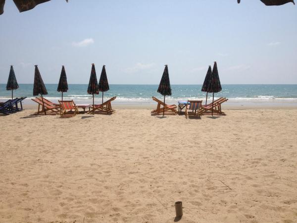 หาดแม่รำพึง