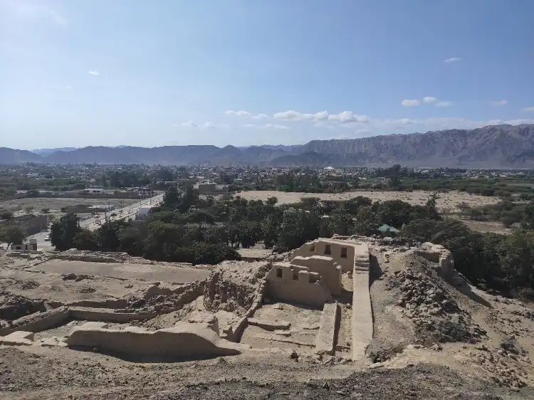 Hotels near Los Paredones