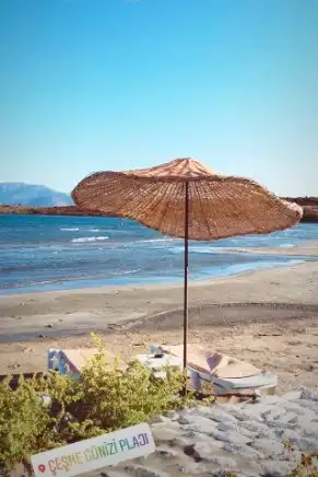 Hotels near Gunizi Beach