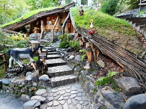 Valea cu Povești