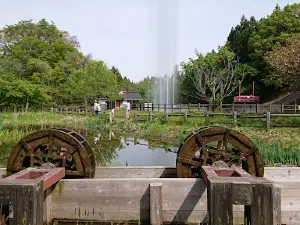 Tokusuien Park