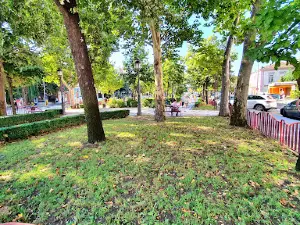 New Square Park