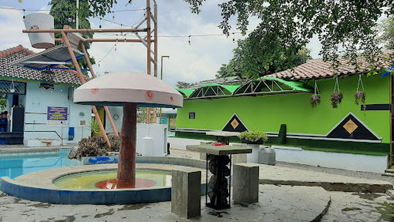 Kolam Renang dan Homestay Hj Muriah