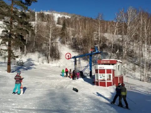 GLTS "Cherry Hill" village. Vishnevogorsky