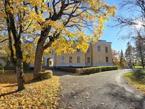 Mõdriku manor