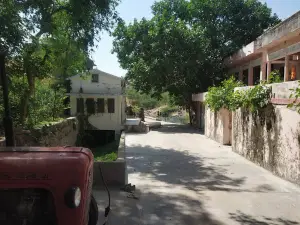 Saleshvar Mahadev Mandir