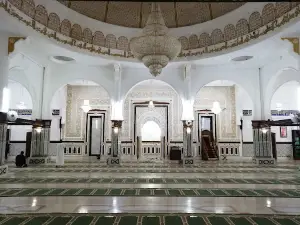 Sidna Oqba Ibn Nafi Mosque