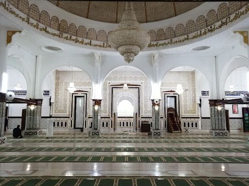 مسجد عقبة بن نافع الفهري