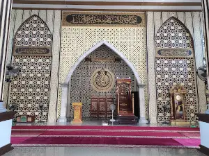 Masjid Besar Nurul Jama'ah Tanah Merah
