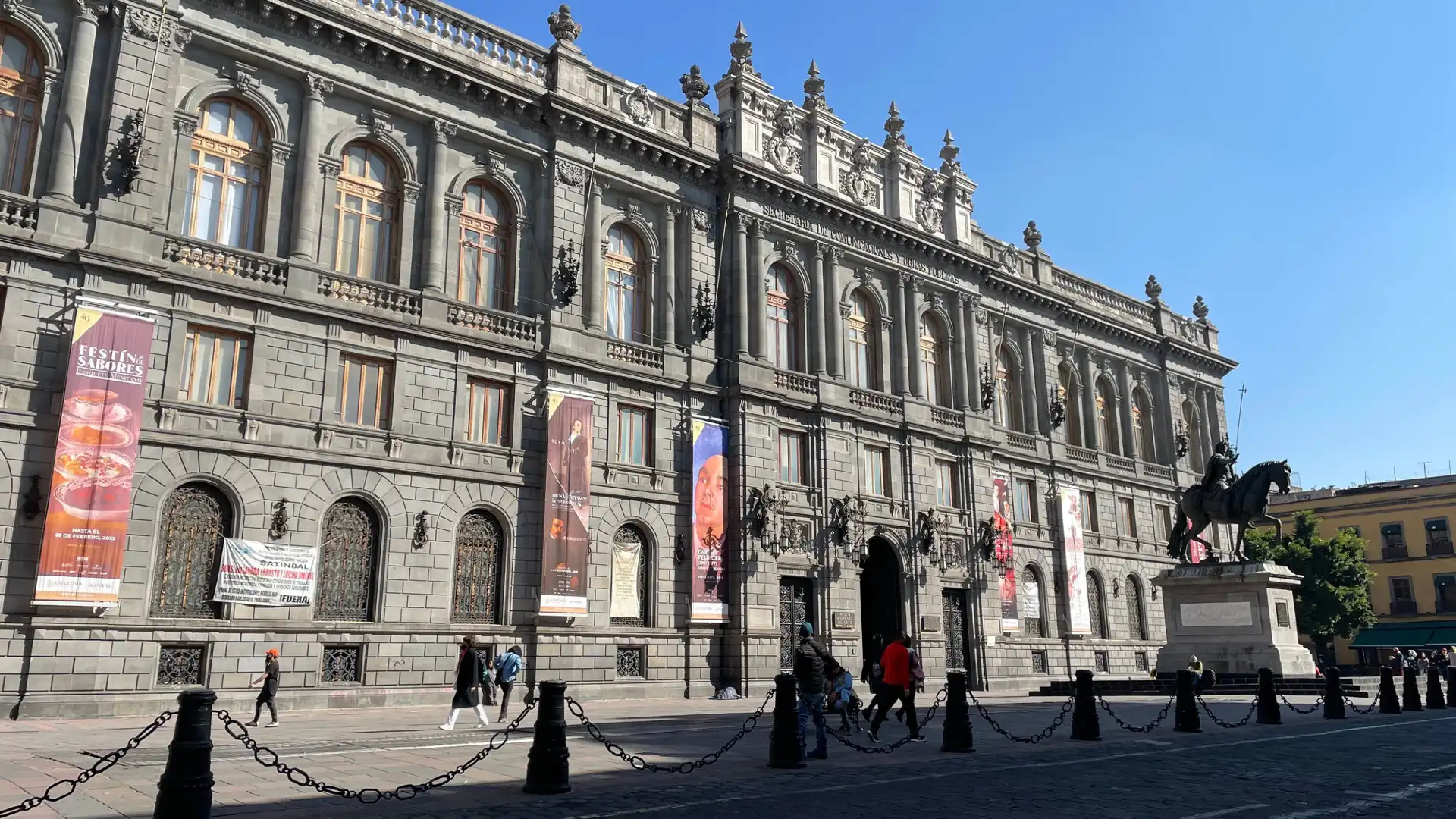 メキシコ国立美術館周辺のホテル
