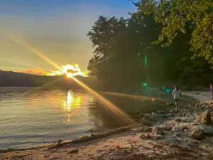 Devils Fork State Park