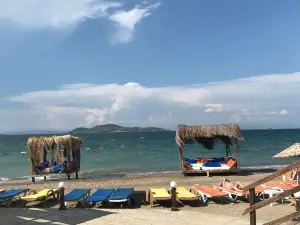 Aren Beach & Club