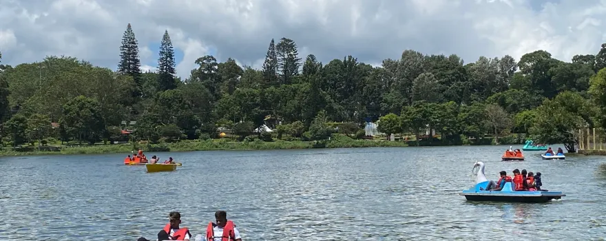 Yercaud Lake & Boat House (Emerald Lake)