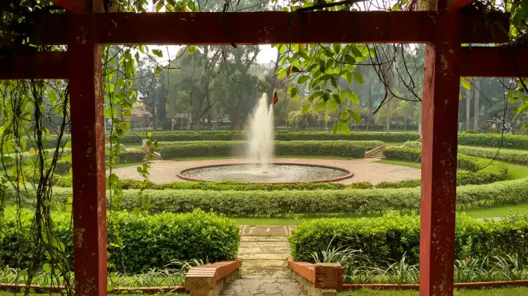 Cimanggis紅多茲住宿