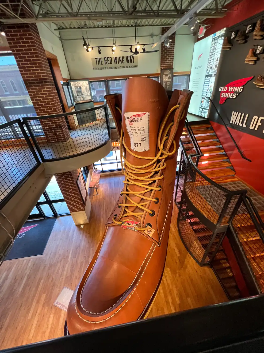 Отели рядом с достопримечательностью «Red Wing Shoe Store & Museum»