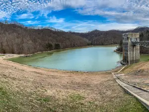Dewey Lake