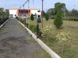 Monit Marriage Garden Athner