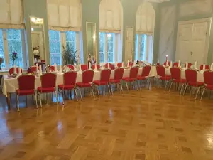 Aruküla Manor