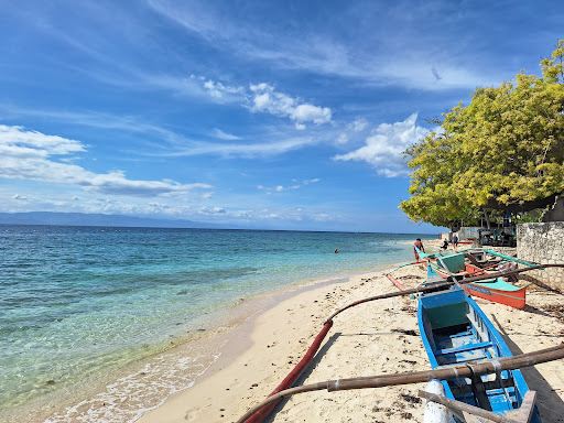 Basdako White Beach