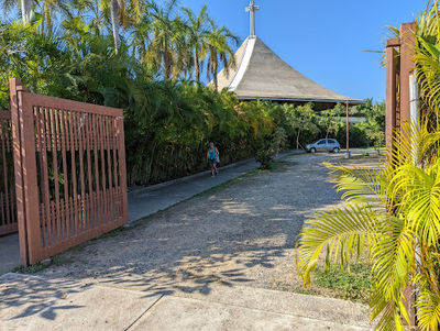 Parroquia Santa Cruz y la Virgen del Rosario