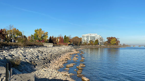 Burloak Waterfront Park