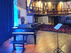 La Grange aux Pianos