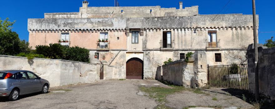 Castello Petraroli