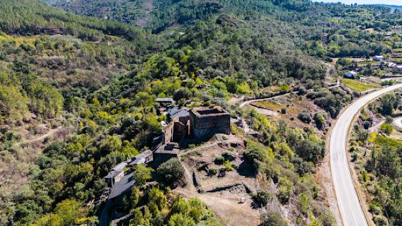 Castillo de Torrenovais. Ruinas