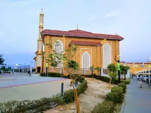 Ahmadi Public Garden