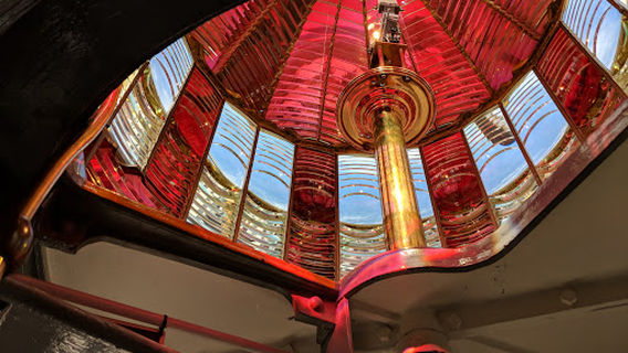 Umpqua River Lighthouse Museum Giftshop & Coastal Visitors Center