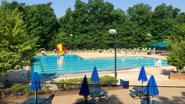 Stonewall Park Pool