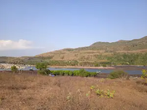 Bukit Pasir Puger