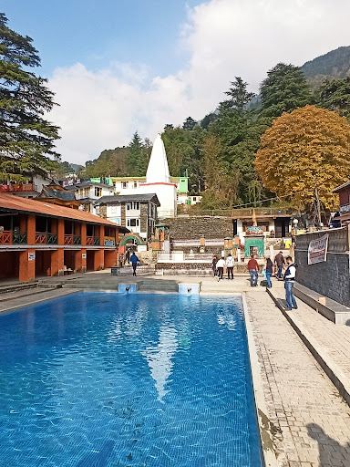 Bhagsu Nag Swimming Pool