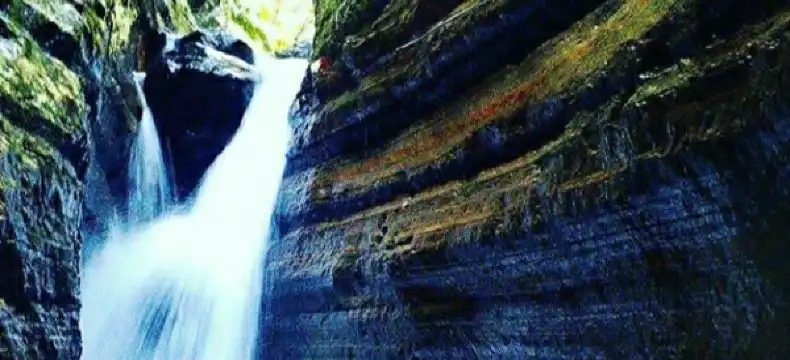 Hotels near Penginapan Carita