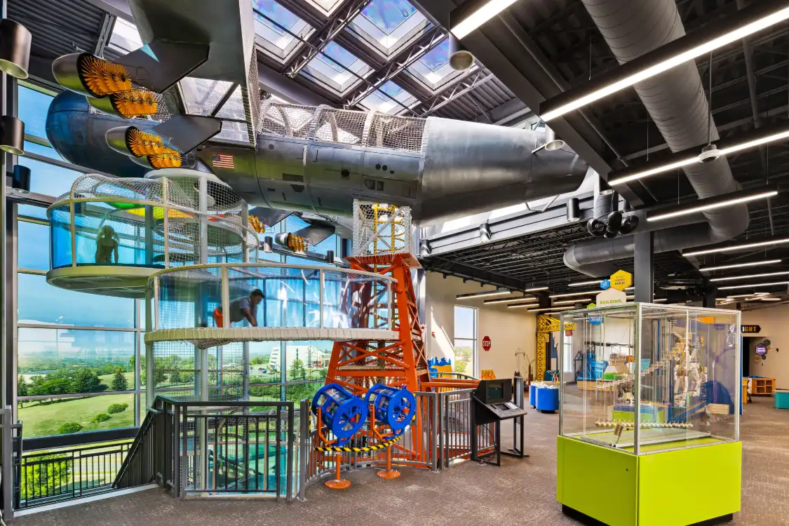 Hotels near Magic City Discovery Center