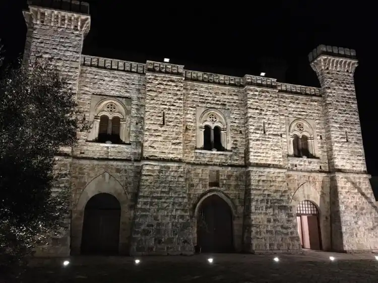 Hôtels à : Sammichele di Bari