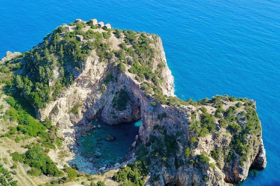 Turaif to Gazipasa Flights