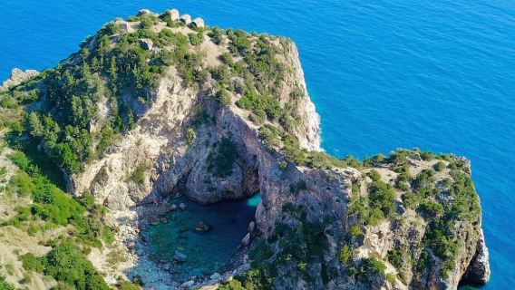 Gazipasa Delik Deniz Kral Cove