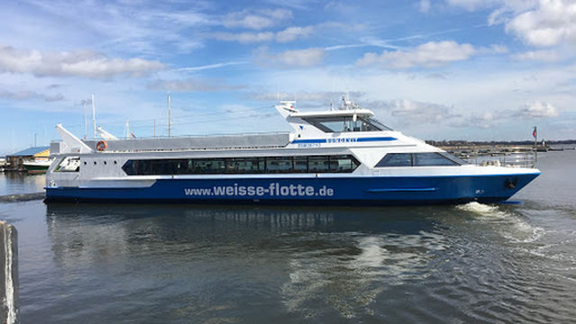 Schiffsausflüge ab Hafen Lauterbach | Weiße Flotte GmbH